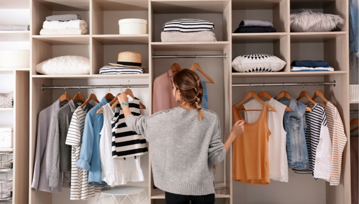 三分钟看财报| 外资持股预警，业绩首亏的索菲亚为何受资金追捧？