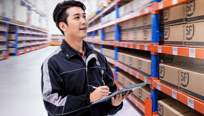 快递业,顺丰,业绩,转型,王卫