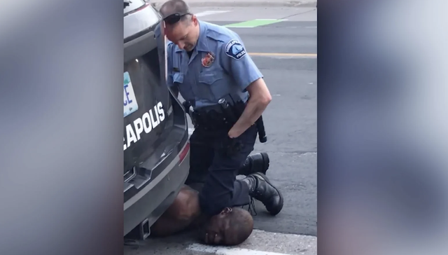 暴力“互动”致黑人死亡，美国警察引发民愤