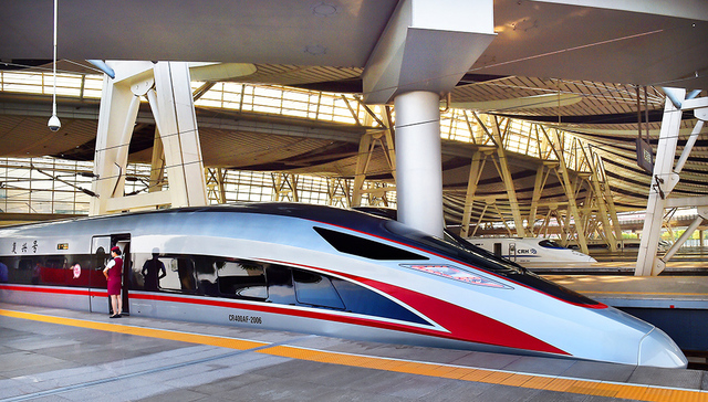 政协委员建议高铁允许改签两次，可行吗？