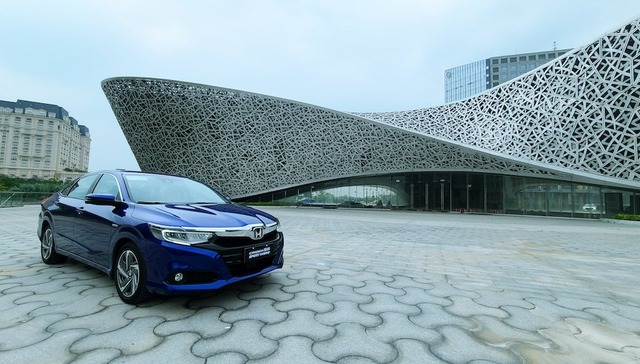 丰田混动最大的挑战者，让卡罗拉双擎哭泣的凌派来了