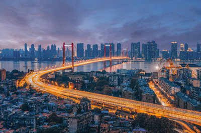 山东路桥拟3.56亿收购中铁隆控股权，标的公司今年前四个月净利润仅3.41万