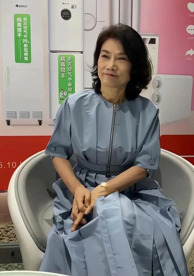 董明珠率3万家门店直播卖货：苟富贵，勿相忘