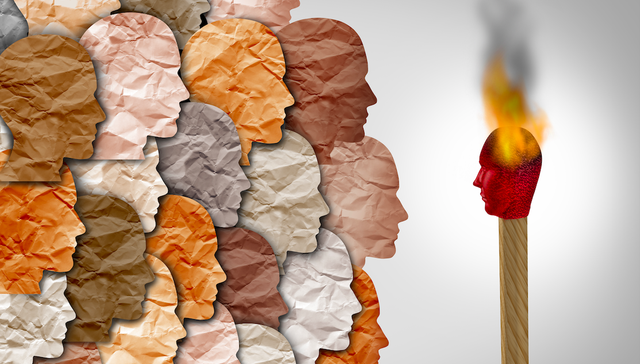 被围堵被压制的黑色洛杉矶：90年代电影中的警察暴力与种族冲突