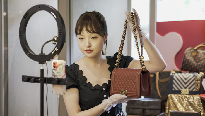 品质生活，直播带货，小红书