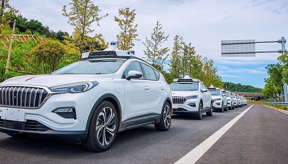 自动驾驶,robotaxi,Lyft,AutoX,反围剿,文远,知行,2019年,韩旭,商汤