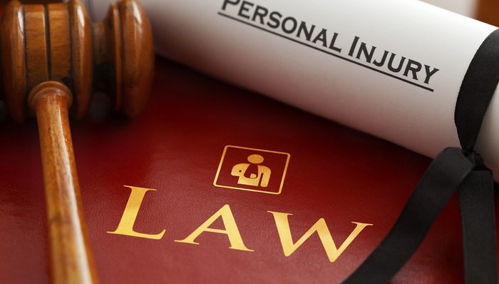 雄辩、高收入与精英形象:大众眼中的律师形象