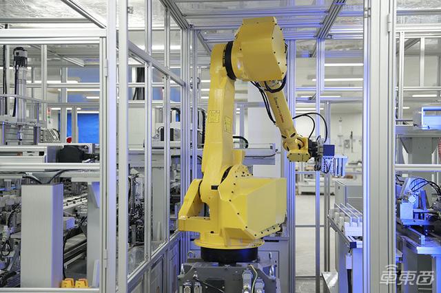 探秘比亚迪刀片电池工厂：今年产能已被预订一空