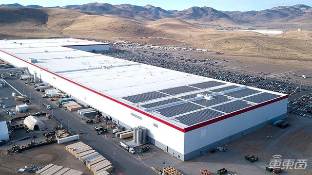 宁德时代CEO曝新电池：寿命200万公里，能让电动车用16年