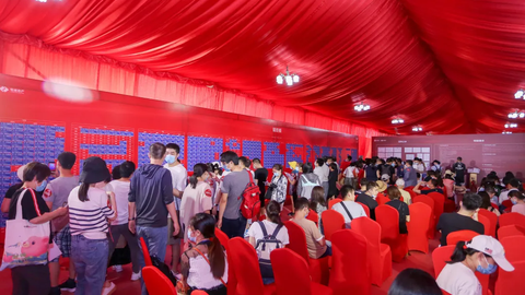 【特写】北京新房市场爆火，一个周末卖掉100亿