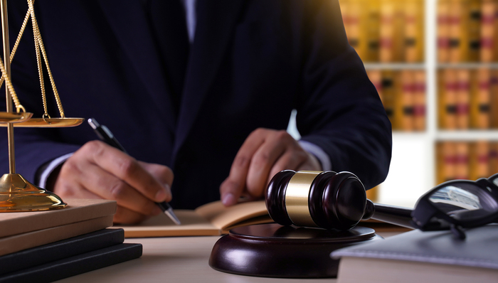 【特写】在刑事案件中寻找“真相”的人