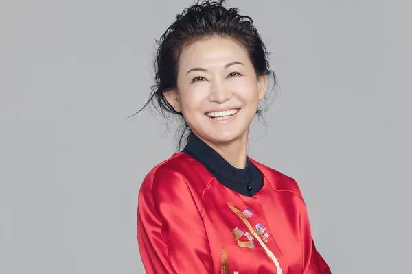 神秘富豪赵燕，一人掌控全球三分之一的玻尿酸生意