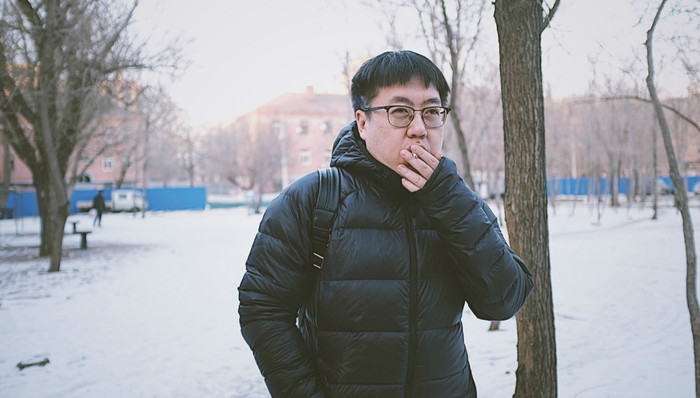  【专访】班宇：“好像一个受伤的巨兽一点点倒下去，因其缓慢倒掉而没有什么声音”