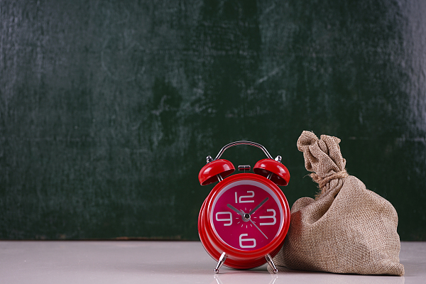 酒旅业者、空姐的收入，用特长副业拯救一下