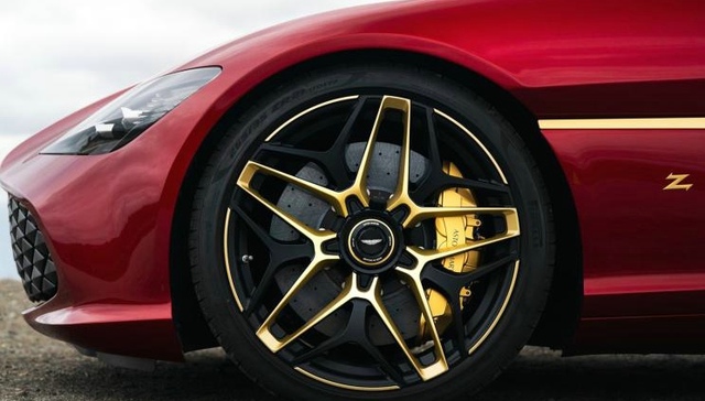 阿斯顿·马丁DBS GT Zagato原型车开始测试，新车限量生产19台，不单卖 | 新车