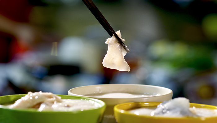 《寻味东莞》解锁“世界工厂”的美食地图，盒马“树上熟”水果小白杏来了 | 美食情报