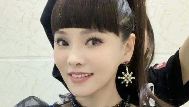 新浪微博,热搜,停更,明星,闲鱼