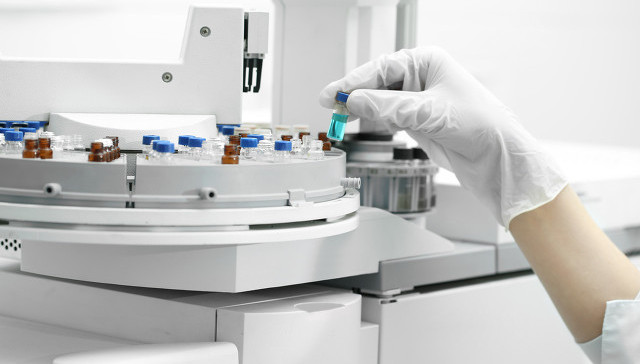 北京迅速扩大核算检测能力，采用5:1混检日检测能力为近100万人