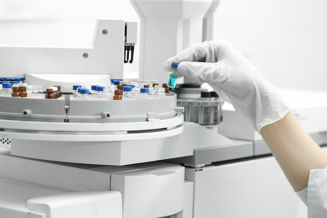 北京迅速扩大核算检测能力，采用5:1混检日检测能力为近100万人