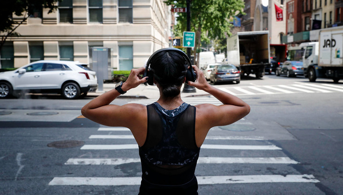 新冠,年轻人,欧洲,美国