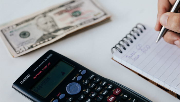 新冠肺炎,疫情防控,移动电商,消费趋势,消费降级,1688