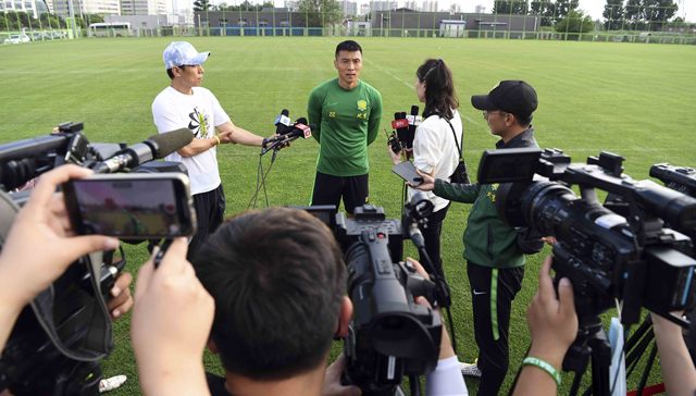 外援归来联赛开启，停档四个月的中超终于回来了