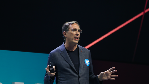 拜腾汽车明天起暂停中国区业务：全体员工待岗，选择主动离职可在7月10日前结清欠薪