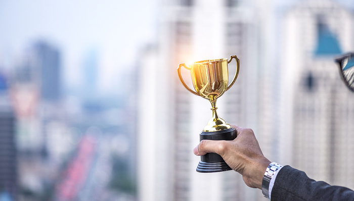 宜信财富连续第四年荣膺《亚洲货币》年度奖项，并包揽三项大奖