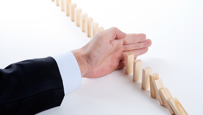 国窖1573零售价调至1399元，大涨300元  高端白酒抢位战一触即发