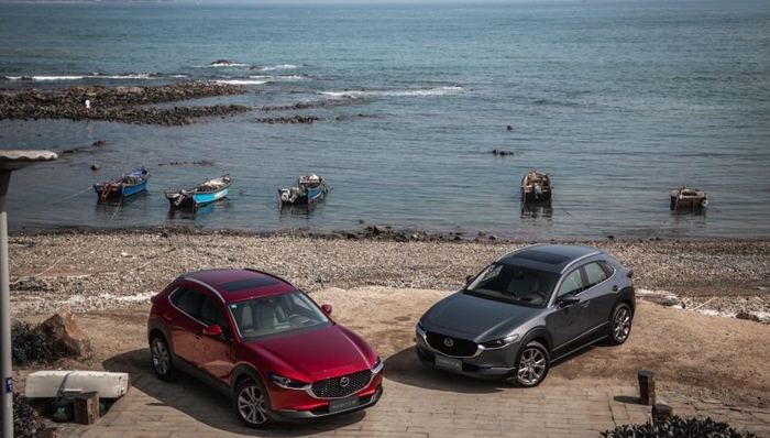 没有大屏幕也没有自动驾驶，看上去格格不入的马自达CX30如何突围？|试驾