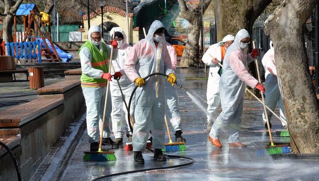 印度病例数升至全球第3，非洲总确诊超46万，哈梅内伊公布戴口罩照片｜国际疫情观察（7月6日）