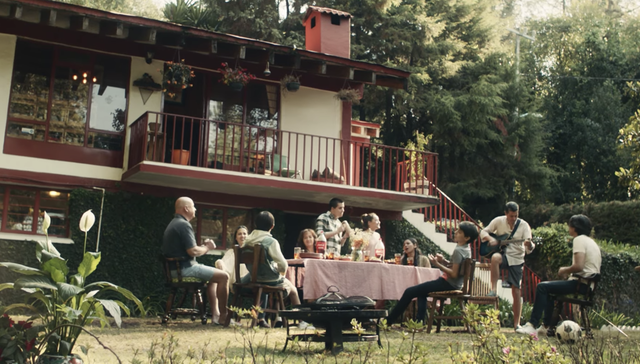 可口可乐发布疫情后第一支全球广告，是人们坐在一起好好吃饭