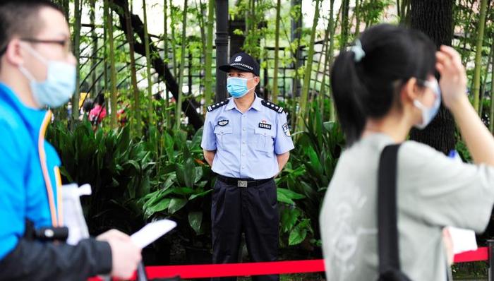 上海交警，高考，护考，