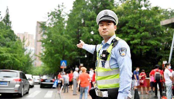 高考，上海交警，天气预报，上海交通