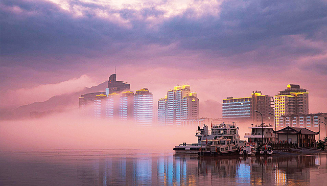 新安江泄洪之后，下游富春江的24小时