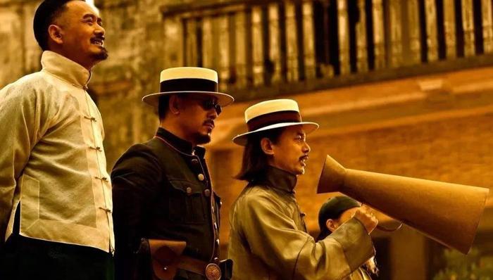 一个家族是如何崛起的？