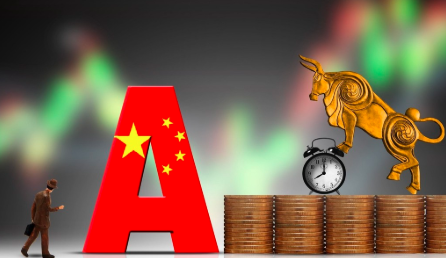 多路增量源源不断进场，A股早已走出存量资金博弈，“大盘搭台，小盘唱戏”格局正形成