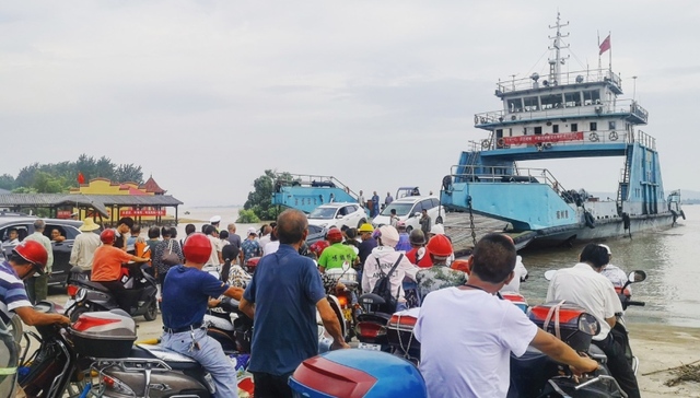 【特写】不舍江洲岛：一些人撤离，一些人留守