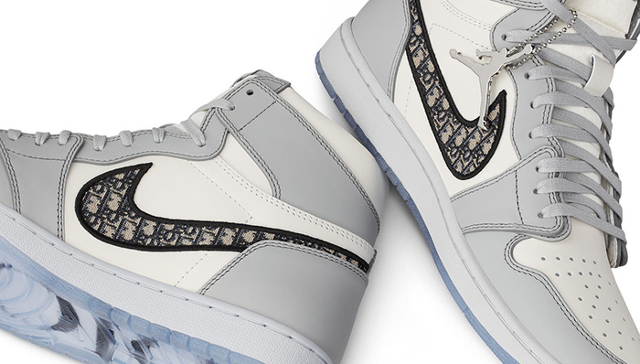 一双鞋转售价近30万元，AJ1和迪奥的联名鞋刺激二级市场