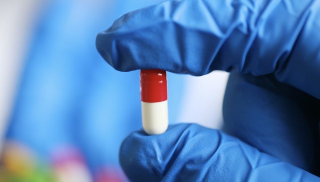 公共卫生事件突发时，如何保障有药可用？