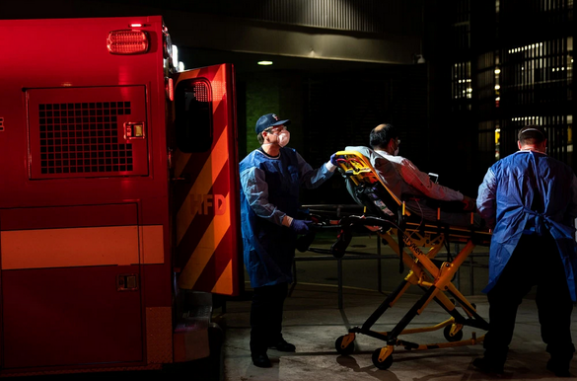 医疗保险,新冠,肺炎,疫情暴发,特朗普,纽约时报,美国家庭,平价医疗法案,二战,得克萨斯论坛报