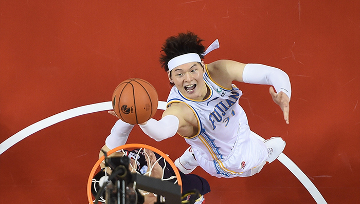 数据好看但赢球不易，CBA明星球员们争夺空砍群群主