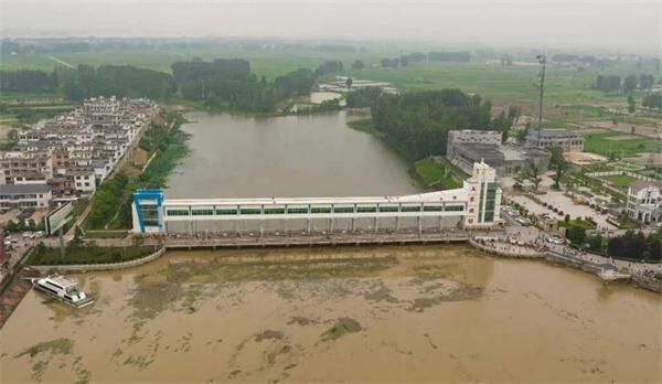 “淮河第一闸”明日或接近保证水位，80多座小型防洪涵严阵以待
