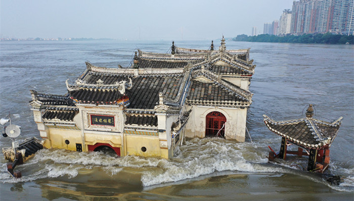 热点关注