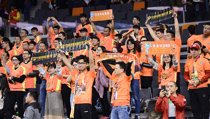 首个复赛、率先允许观众入场，CBA做对了什么？