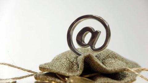 最新《财富》中国500强出炉：京东升至13位，拼多多首次入榜排321位