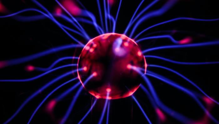 失明患者也能用，这项大脑植入技术不用眼睛也能“看到”字母 | 硬科技