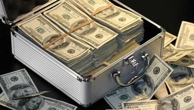 债务风暴叠加疫情，发展中国家急寻出路