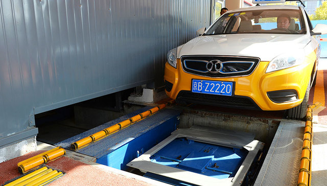 满电仅需3分钟！“换电模式”便利的背后建设成本高、标准难统一阻碍大规模推广