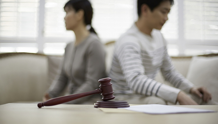 从王宝强、张雨绮和杨幂离婚，看他们的法商几何